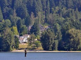 A picture of the hotel: Nature's Door Guest Suite