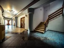 Hotel Ada