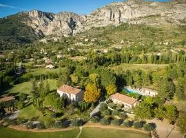 La Bastide De Moustiers - Hôtel et Restaurant - Teritoria