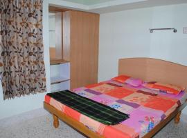 Gambaran Hotel: 6 Bedrooms Bungalow between Ooty-Conoor