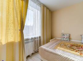 A picture of the hotel: Apartment on Novocherkasskiy prospekt 22/15