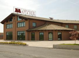 A picture of the hotel: HM MotelHotel