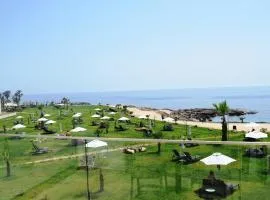 Amphora Hotel & Suites, hotel a Paphos