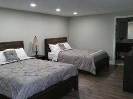 Lily's Lodge, hotel in West Springfield