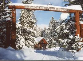 GetAways at Timbers at Island Park Village