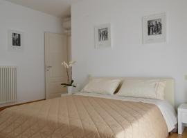 A picture of the hotel: Le Residenze di Via Lo Re