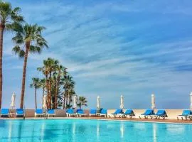 Cynthiana Beach Hotel