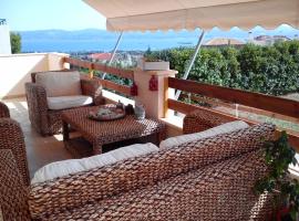 Hotel Photo: Country Chic Sea View House