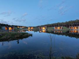 Фотографія готелю: Les Échasses Golf & Surf Eco Lodge