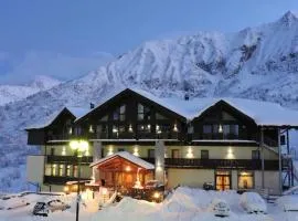 Hotel Adamello