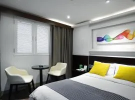 仁寺洞皇冠酒店