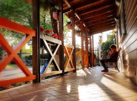 博斯克露营地,位于格拉多的酒店