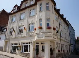 Hotel Fürsteneck, hotell i Bernburg