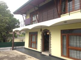 A picture of the hotel: Kandy Gem & Mineral Homestay