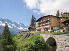 Hotel Alpenblick Mürren, hotel v destinaci Mürren