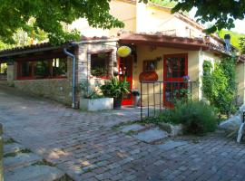 A picture of the hotel: Agriturismo Becerca Vegan