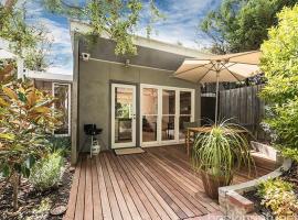 होटल की एक तस्वीर: Garden Cottage St Kilda