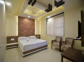 Hotel Radhe Krishna, hotel a Solapur