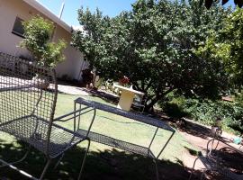 Heila's in house Family room-Homestay!, Hotel in Bloemfontein