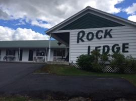 Rock Ledge Motel, hotel a Alexandria Bay