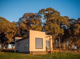 Foto do Hotel: Dragonfly Cottages