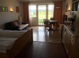 Apartmentanlage am Kellerberg, hôtel à Zandt