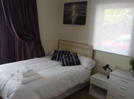 Hotel Photo: Jaylets Homestay Earl Shilton