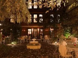 Kitapevi Hotel