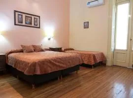 Hotel Reina