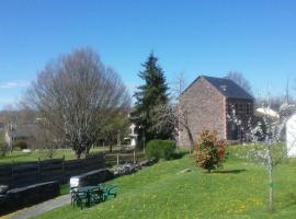 Foto di Hotel: Les Chambres du Cheval Blanc