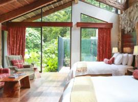 Poas Volcano Lodge, hotel v destinácii Vara Blanca