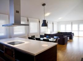 Apartamentos Turisticos Torico Amantes, Hotel in Teruel