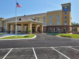 होटल की एक तस्वीर: Comfort Inn & Suites Dothan East