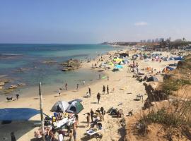 Hotel Photo: Caravans through the nature