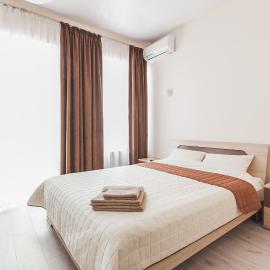 Apartments near Deribasovskaya, hotel in Odesa