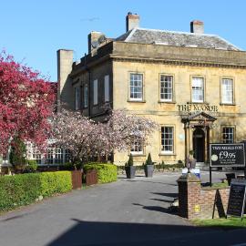 Manor Hotel by Greene King Inns, hotel Yeovilban