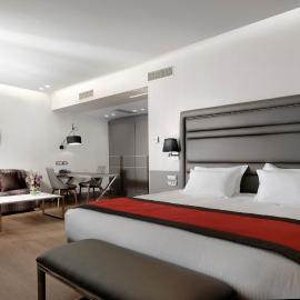 Holiday Suites, hotel en Athens