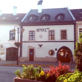 Hotel Čierny Orol, hotel in Rožňava