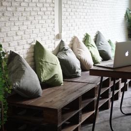 Krit Hostel, hotel i Bangkok
