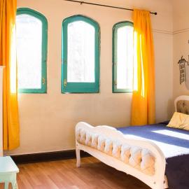 Hostal Forestal, hotel in Santiago