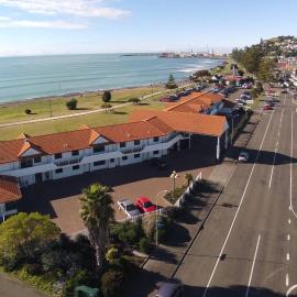 Harbour View Motel on Ahuriri Beach in Napier NZ with sea view suites – hotel w mieście Napier