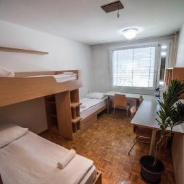 Hostel DIC, hotel in Ljubljana
