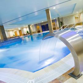 Bonnington Hotel & Leisure Centre، فندق في دبلن