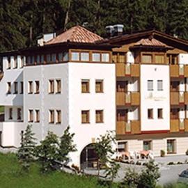 Hotel Laerchenhain, hotel en San Valentino alla Muta