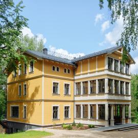 Villa Santa, hotel u gradu Cesis