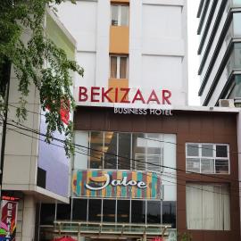 Bekizaar Hotel Surabaya, хотел в Сурабая
