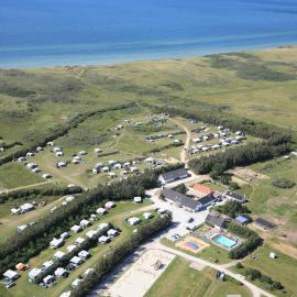 Gl. Klitgaard Camping & Cottages, hotel em Lokken