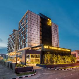 Jinhold Hotel & Serviced Apartment, hotel en Miri