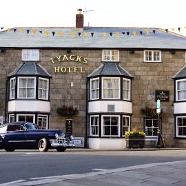 Tyacks Hotel