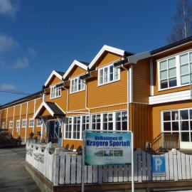 Kragerø Sportell & Apartments，克拉格勒的飯店